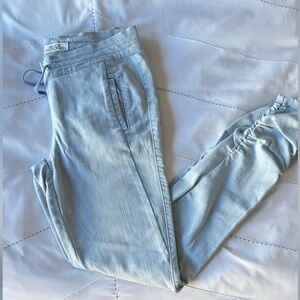 Vanilla Star white washed jeans